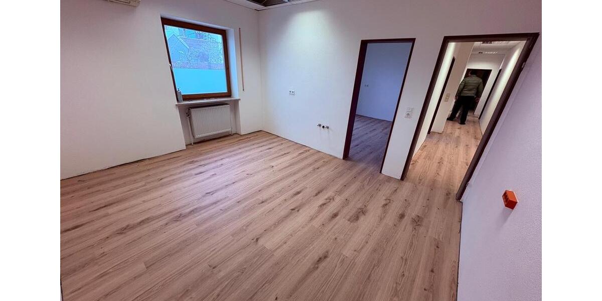 Gewerbeobjekt Lenting - 1.690&euro; | Angebot:25982661