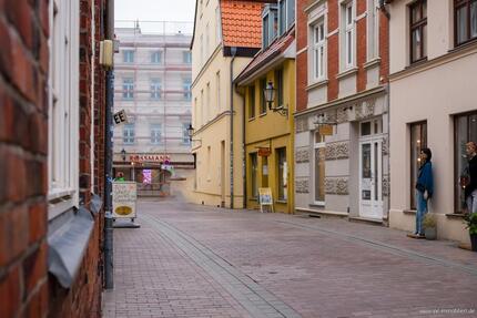 Top-Lage in der Altstadt: Moderne Ladenfläche zwischen zwei Welterbe-Hotspots zimmer