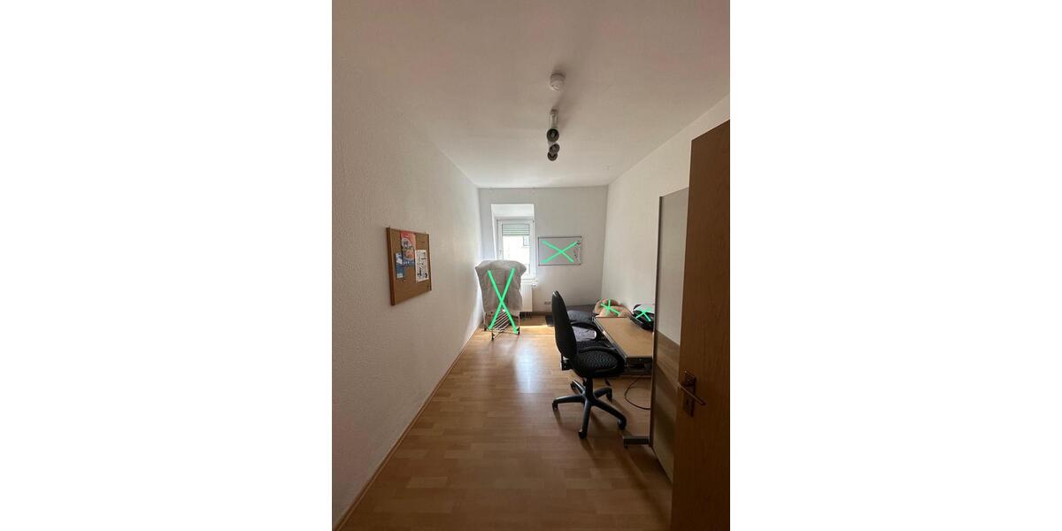Privatzimmer mit Abstellraum im Zentrum von Schweinfurt. 2 zimmer