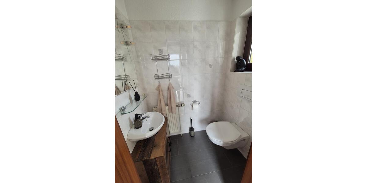 Etagenwohnung Ritterhude - 2 Zimmer, 110 m&sup2;, 1.000&euro; | Angebot:26614367