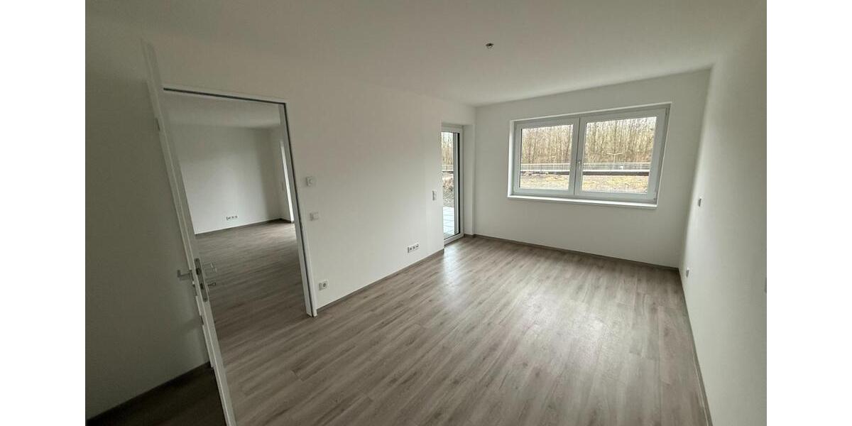 Erdgeschoßwohnung Coburg - 3 Zimmer, 96 m&sup2;, 1.295&euro; | Angebot:24960960