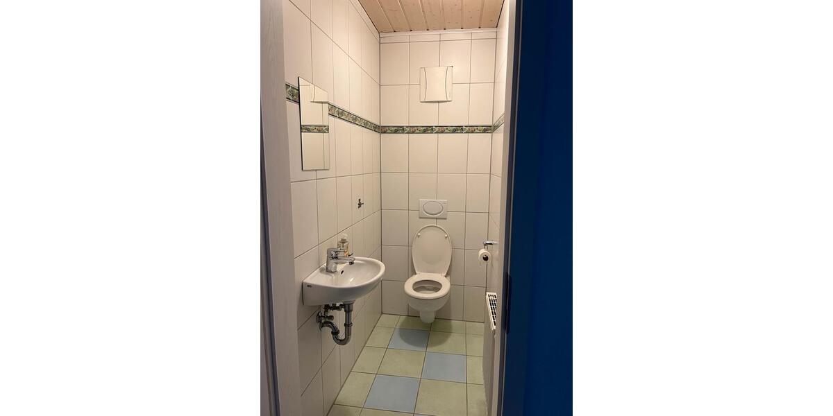 Dachgeschoßwohnung Giengen an der Brenz - 3 Zimmer, 100 m&sup2;, 1.050&euro; | Angebot:24828145