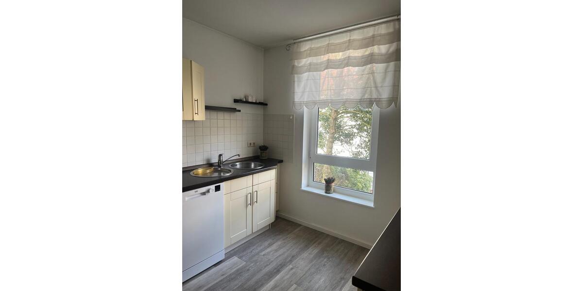 Etagenwohnung Rastede - 2 Zimmer, 74 m&sup2;, 880&euro; | Angebot:25415066