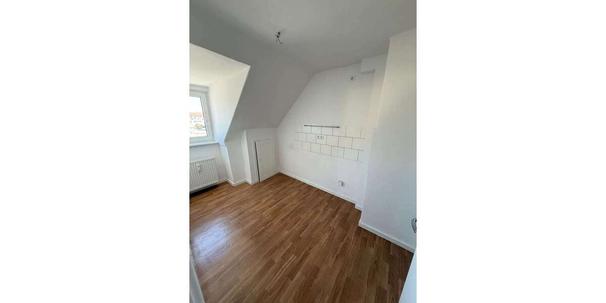 Etagenwohnung Wolfsburg Stadtmitte - 3 Zimmer, 60 m&sup2;, 660&euro; | Angebot:26754089