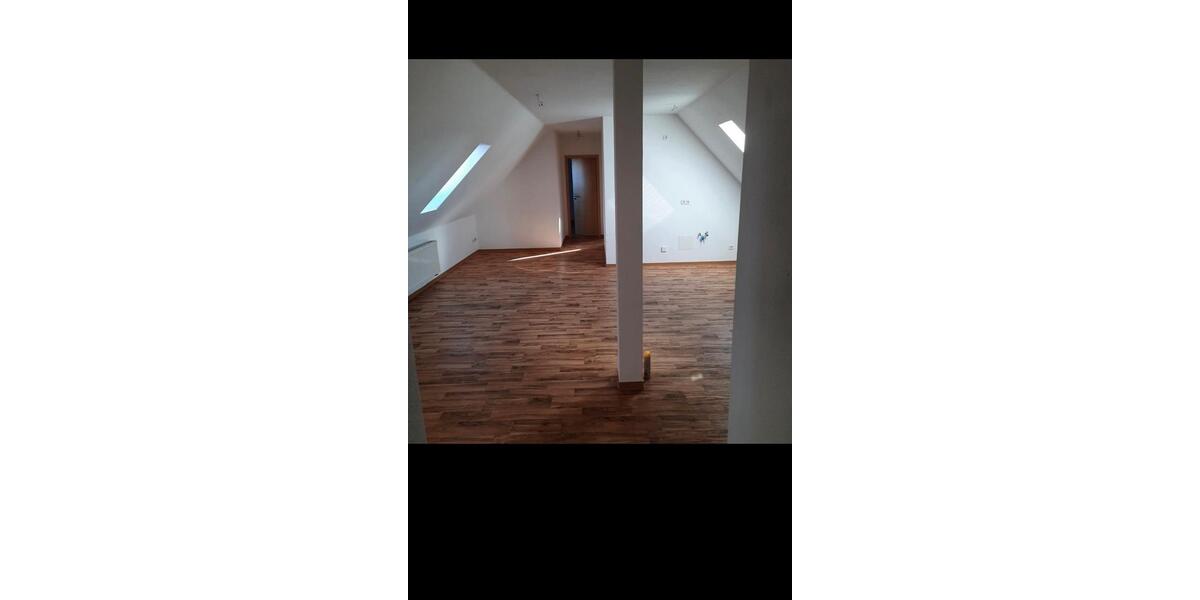 Dachgeschoßwohnung Wasungen - 3 Zimmer, 56 m&sup2;, 365&euro; | Angebot:26588696