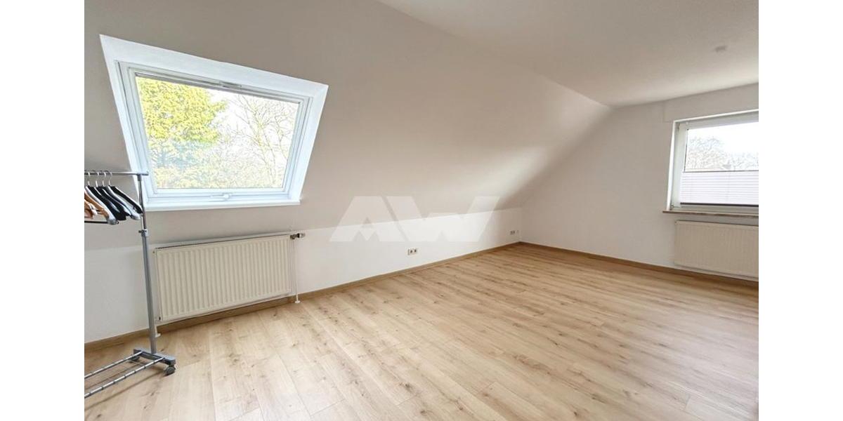 Doppelhaushälfte Norden - 3 Zimmer, 96 m&sup2;, 850&euro; | Angebot:25921388