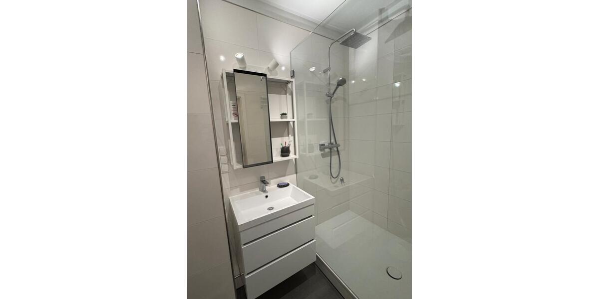 Wohnen auf Zeit Hamburg Eimsbüttel - 4 Zimmer, 70 m&sup2;, 900&euro; | Angebot:26523847