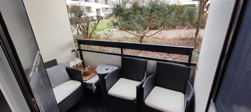 Möblierte 1 Zimmer Wohnung am Wöhrdersee mit Balkon 1 zimmer