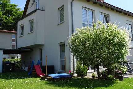 Haus Neusäß Täfertingen - 5 Zimmer, 152 m&sup2;, 2.200&euro; | Angebot:25343855