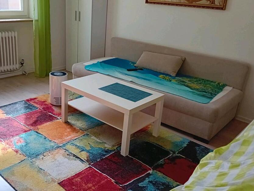 Zimmer für Praktikantin oder Studentin für Wintersemester