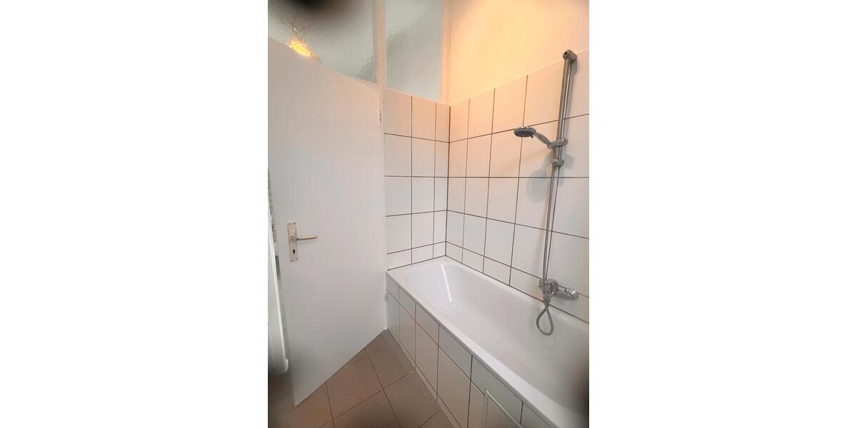 Erdgeschoßwohnung Krefeld - 2 Zimmer, 51 m&sup2;, 815&euro; | Angebot:24824876