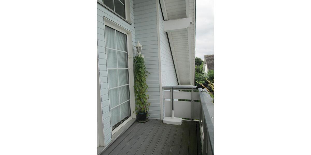 Dachgeschoßwohnung Adelsdorf - 2 Zimmer, 63 m&sup2;, 980&euro; | Angebot:25844281