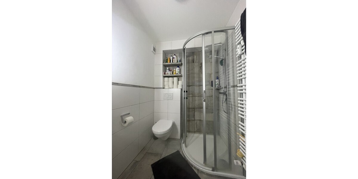 Stadtnah: Schöne 2,5-Zimmer Wohnung mit Einbauküche und Balkon - Etagenwohnung Gaggenau | Angebot:26035645