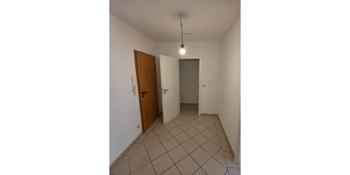 Terrassenwohnung Eisenach - 2 Zimmer, 68 m&sup2;, 570&euro; | Angebot:26128265