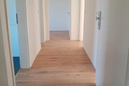 Wohnung Gerolstein - 3 Zimmer, 66 m&sup2;, 550&euro; | Angebot:26653156