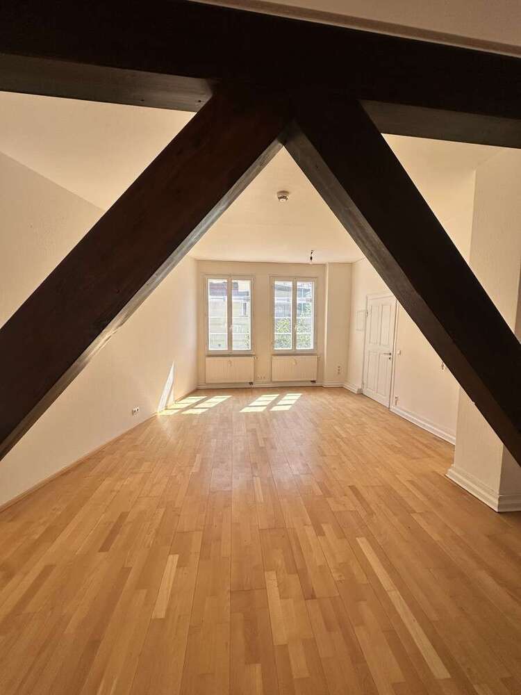 Wohnung zum Mieten in Esslingen am Neckar 1.495 € 120 m²