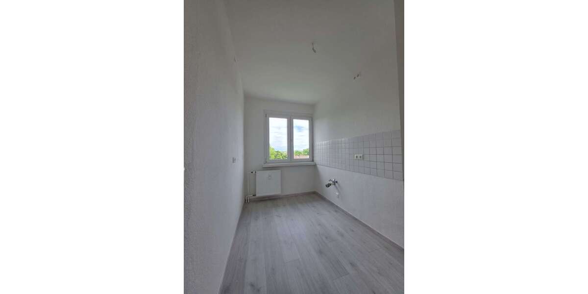 Etagenwohnung Bitterfeld Anhaltsiedlung - 3 Zimmer, 59 m&sup2;, 384&euro; | Angebot:26886613
