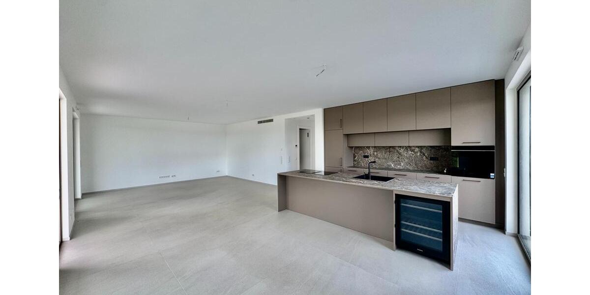 Einfamilienhaus Maintal - 4 Zimmer, 202 m&sup2;, 3.990&euro; | Angebot:26001612