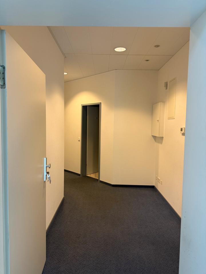 Büro-Gewerbefläche in Gummersbach-Dieringhausen