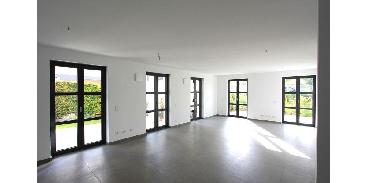 Etagenwohnung Potsdam - 3 Zimmer, 112 m&sup2;, 2.565&euro; | Angebot:25145687