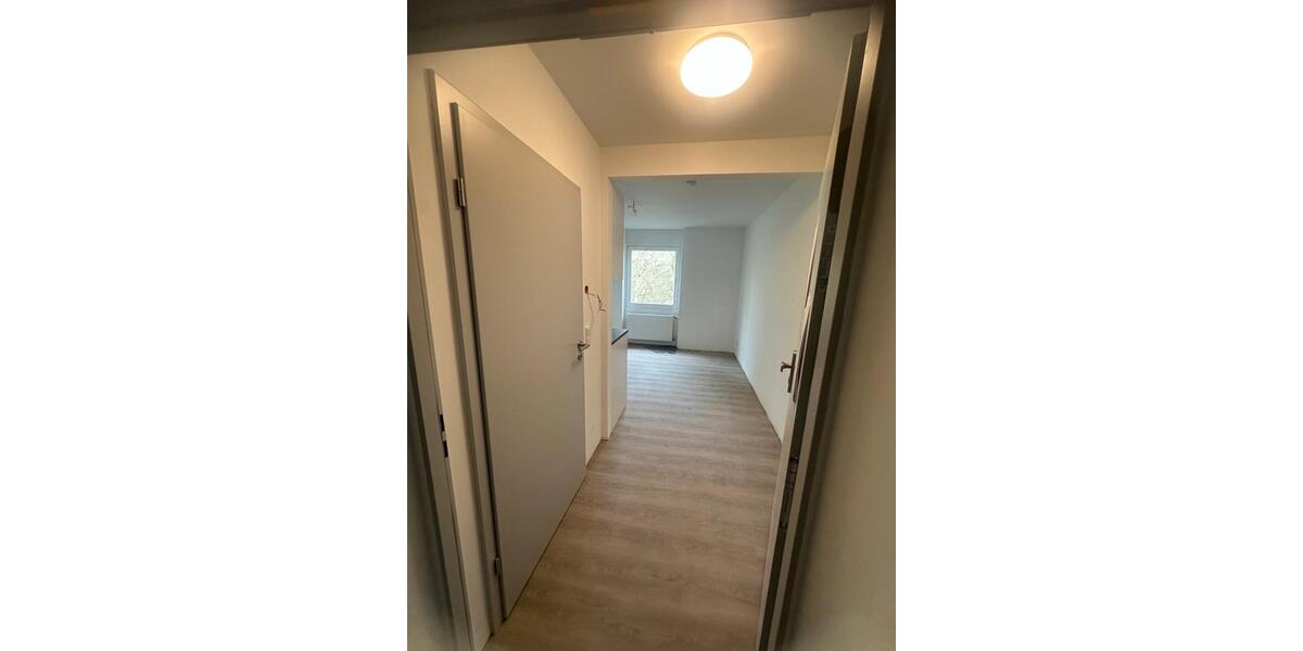 Etagenwohnung Köln Nippes - 1 Zimmer, 25 m&sup2;, 880&euro; | Angebot:26184825