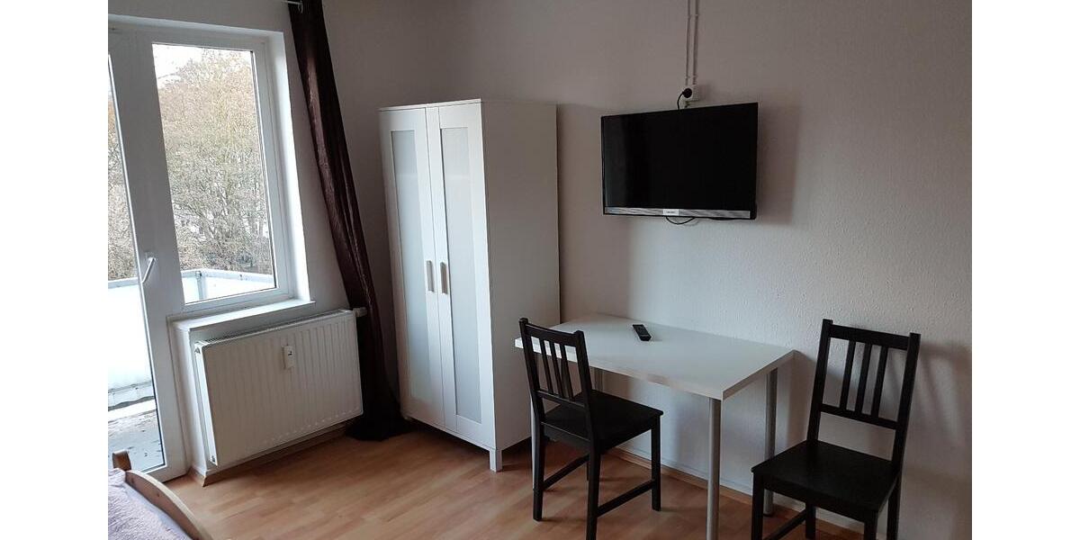 Wohnen auf Zeit Kassel - 4 Zimmer, 80 m&sup2;, 120&euro; | Angebot:24678407