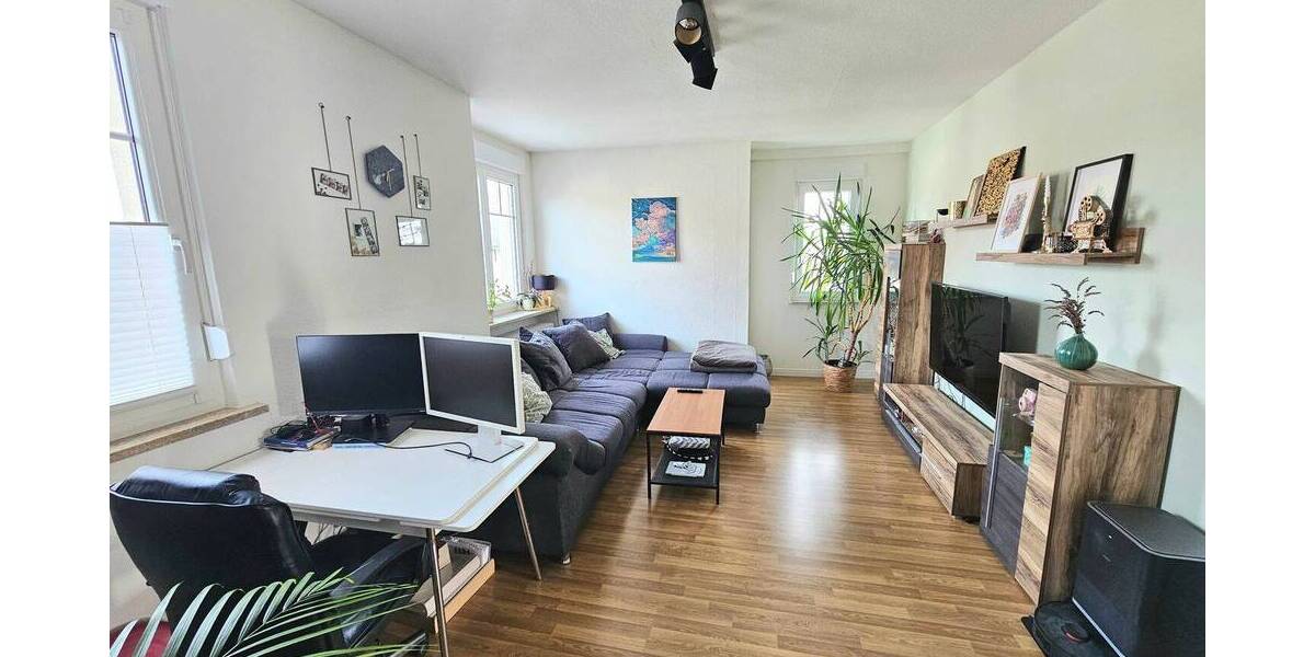 Etagenwohnung Coburg - 3 Zimmer, 93 m&sup2;, 790&euro; | Angebot:26162333