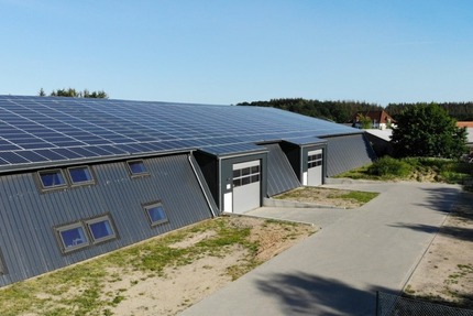 655 m² große Halle in zentraler Lage in 24837 Schleswig zu vermieten. zimmer