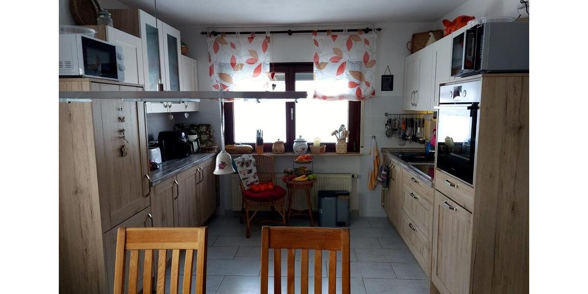 Etagenwohnung Homberg (Efze) - 4 Zimmer, 107 m&sup2;, 750&euro; | Angebot:24743065