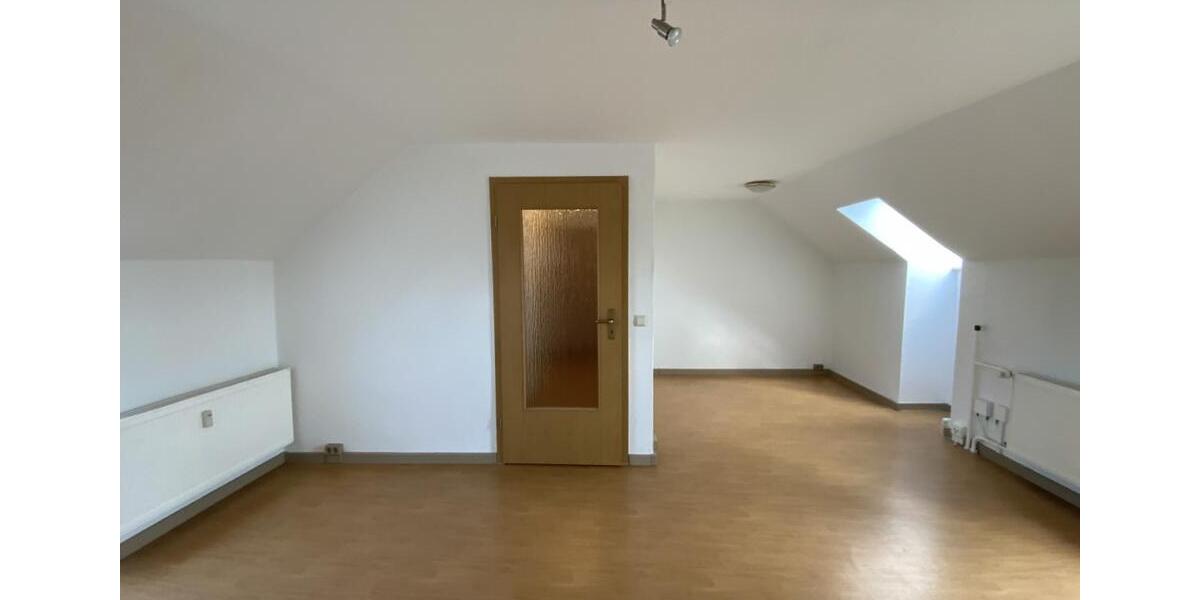 Gemütliche 1-Zimmerwohnung im Dachgeschoss 1 zimmer