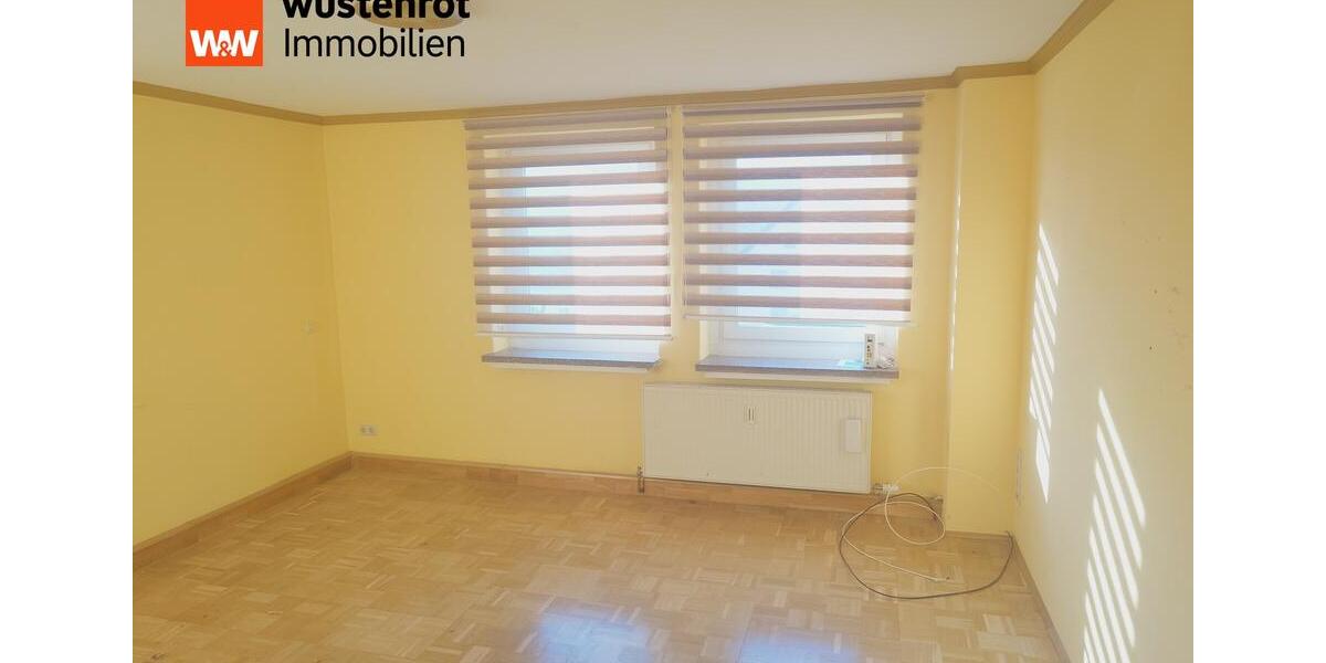 Etagenwohnung Mulda/Sa. Sa. - 7 Zimmer, 230 m&sup2;, 1.000&euro; | Angebot:26545924