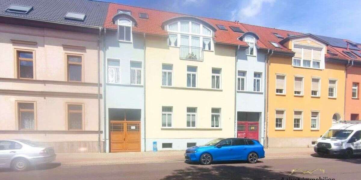 Etagenwohnung Köthen - 2 Zimmer, 61 m&sup2;, 429&euro; | Angebot:26983667