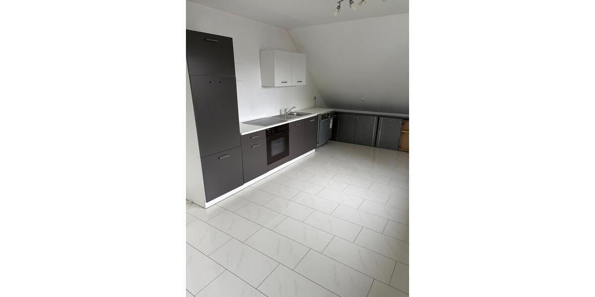 Hochparterre Lathen - 3 Zimmer, 78 m&sup2;, 680&euro; | Angebot:26305630