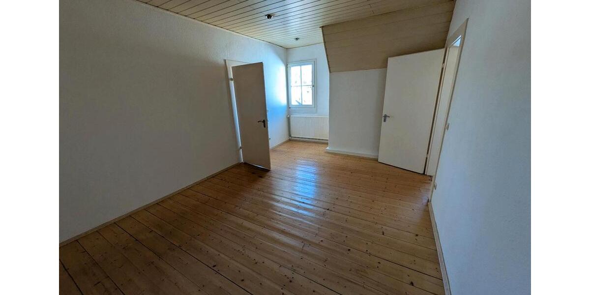 Etagenwohnung Velbert Langenberg - 3 Zimmer, 75 m&sup2;, 495&euro; | Angebot:26560440