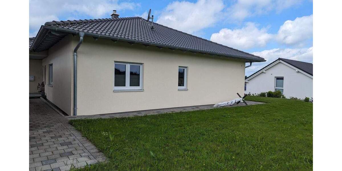 ?? Moderner Bungalow mit Panorama-Aussicht ins Grüne - ab 01.01.2026 bezugsfrei 4 zimmer