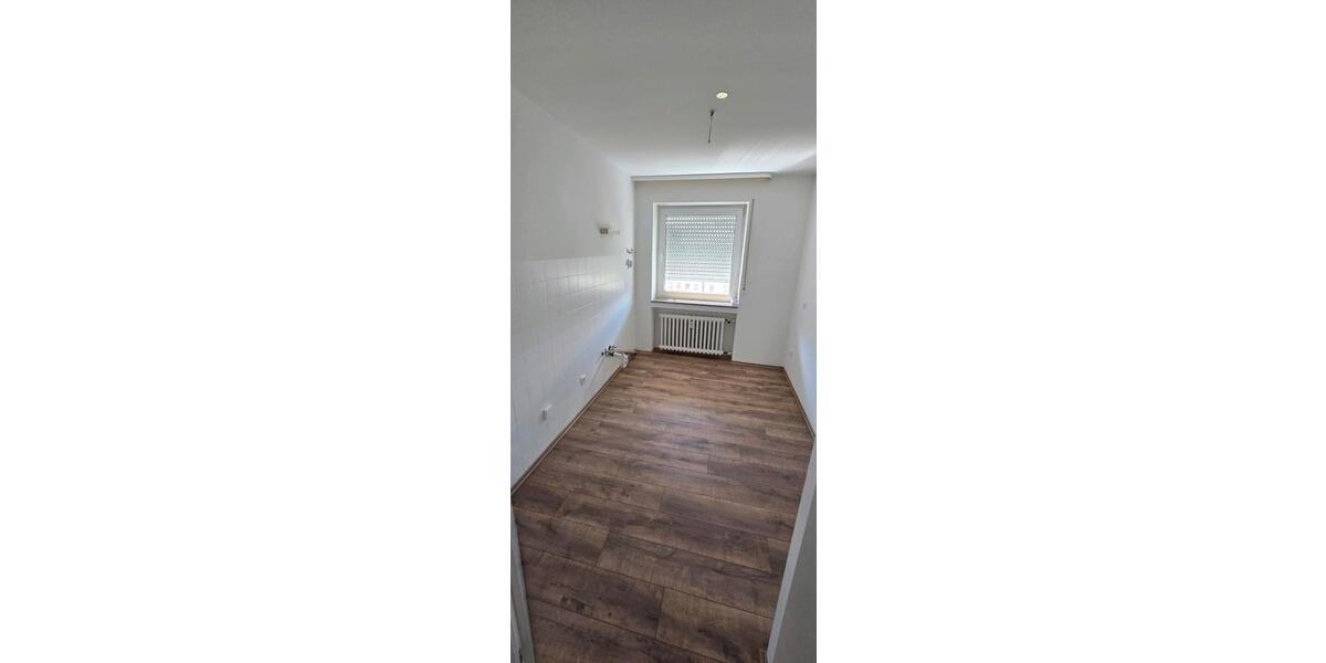 Etagenwohnung Schweinfurt Bellevue - 2 Zimmer, 55 m&sup2;, 600&euro; | Angebot:24869350