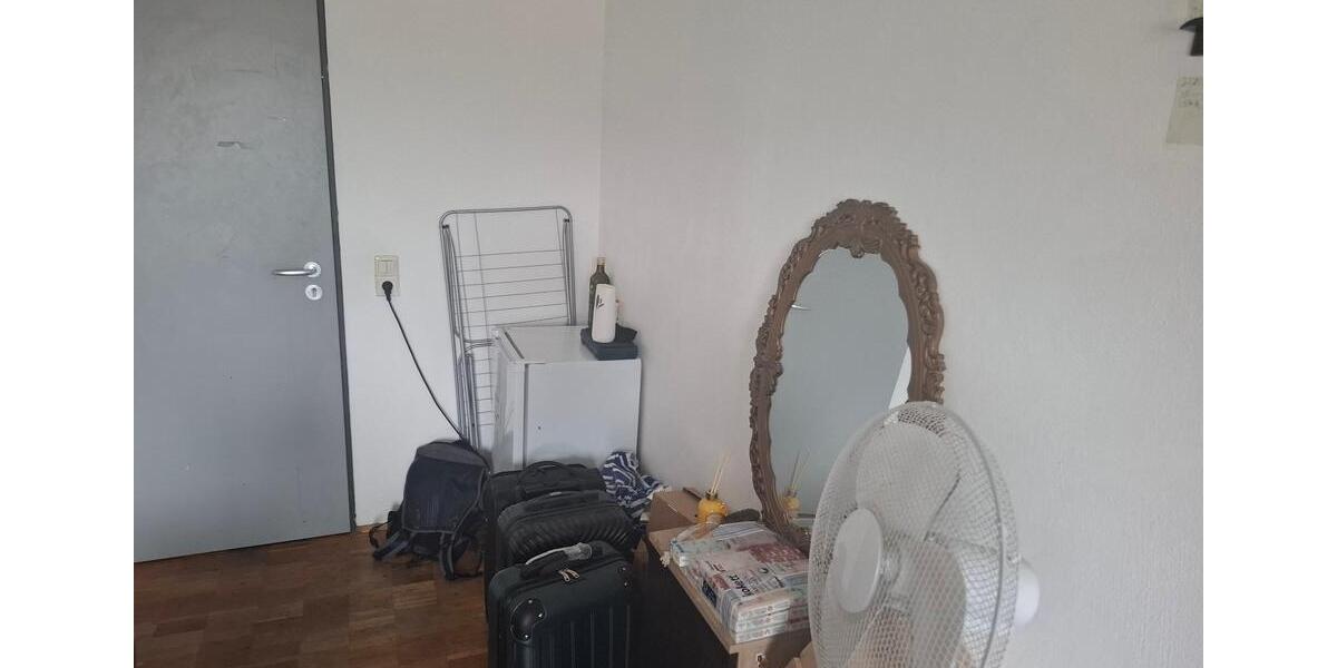 Wohnen auf Zeit Wuppertal - 1 Zimmer, 270 m&sup2;, 270&euro; | Angebot:25136834