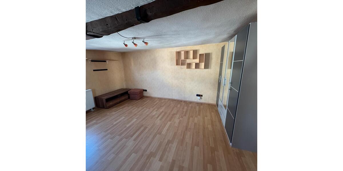 Einfamilienhaus Gießen Allendorf - 4 Zimmer, 150 m&sup2;, 1.490&euro; | Angebot:24785718