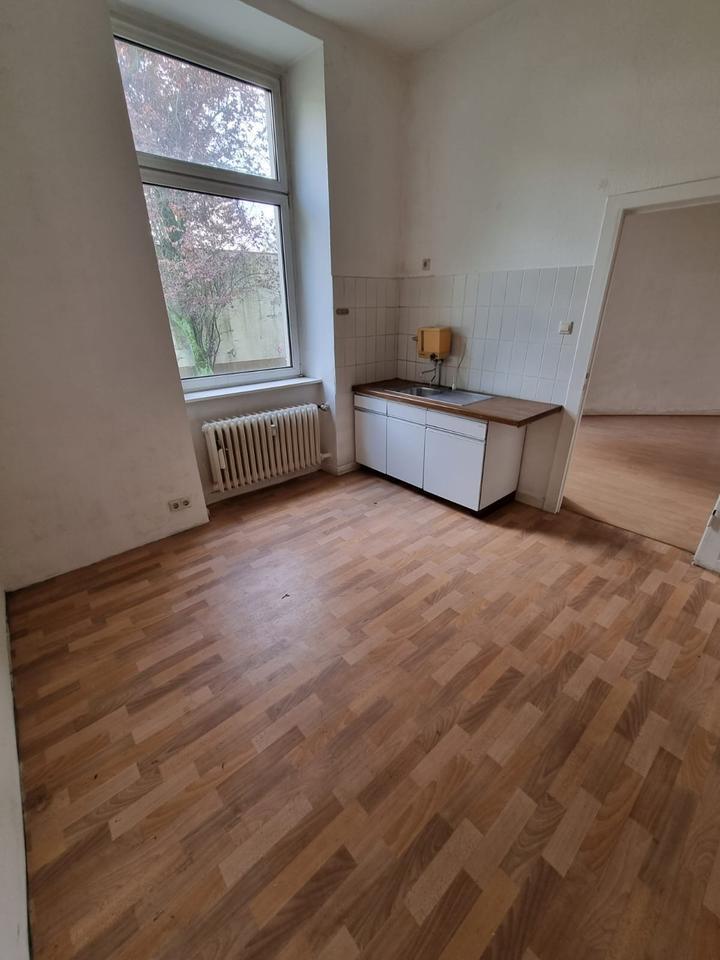 Vielseitig nutzbare Gewerbefläche in Hans Dietrich Genscher Platz 9 in Wuppertal!