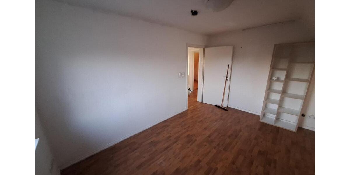 Etagenwohnung Zeven - 3 Zimmer, 15 m&sup2;, 400&euro; | Angebot:26047001