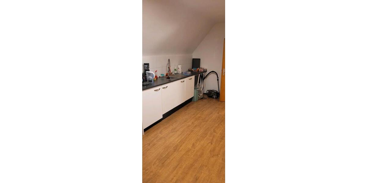 Etagenwohnung Holzheim - 2 Zimmer, 62 m&sup2;, 1.080&euro; | Angebot:26497353