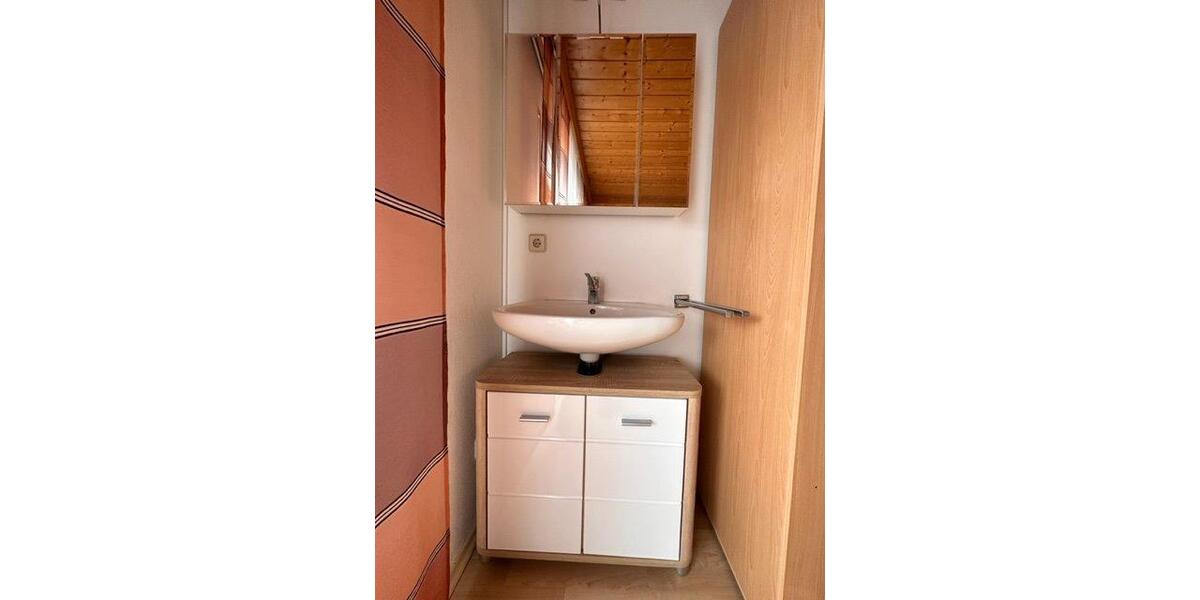 Etagenwohnung Offenberg - 1 Zimmer, 22 m&sup2;, 265&euro; | Angebot:26591691