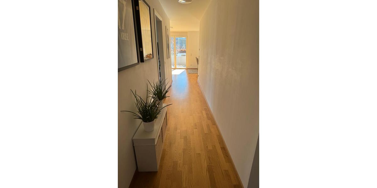 Etagenwohnung Traunstein - 3 Zimmer, 89 m&sup2;, 1.430&euro; | Angebot:25232324