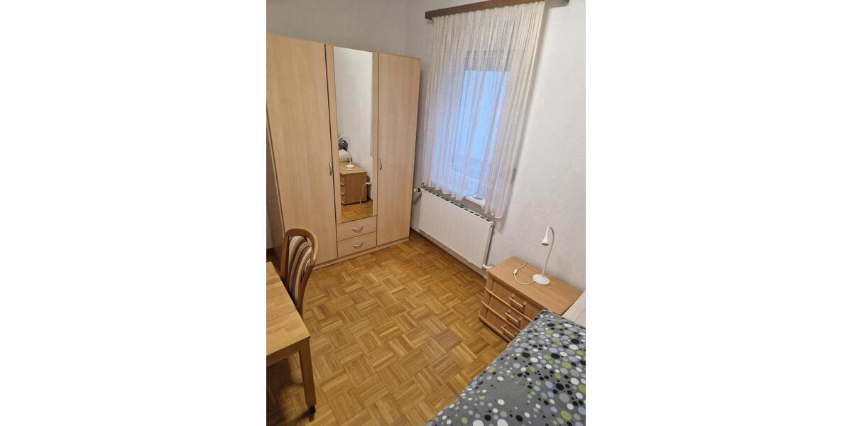 Wohnen auf Zeit Bad Urach - 1 Zimmer, 18 m&sup2;, 520&euro; | Angebot:24525919