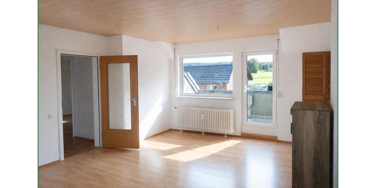 Dachgeschoßwohnung Burscheid - 2 Zimmer, 55 m&sup2;, 440&euro; | Angebot:26005601