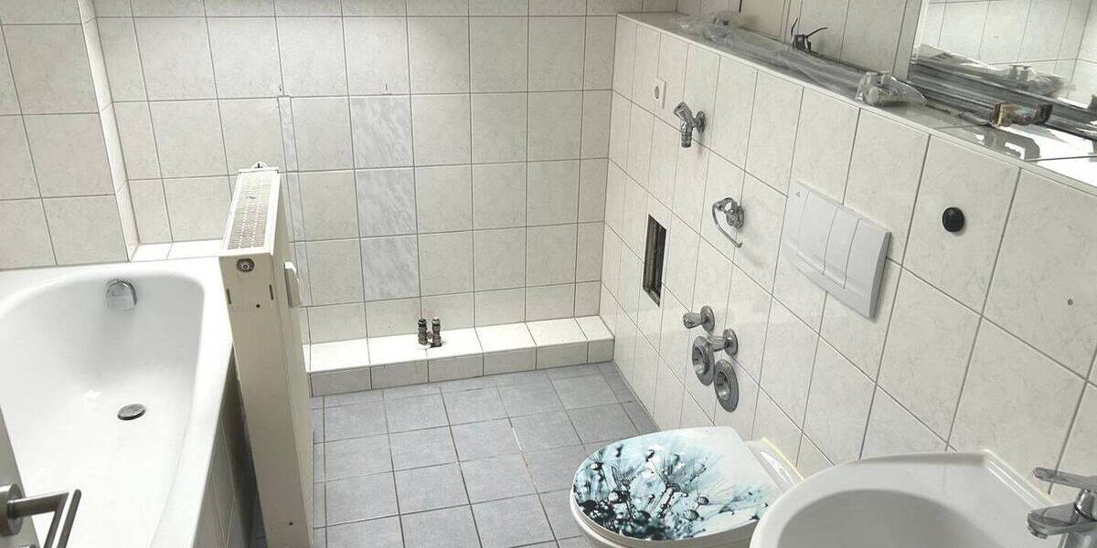 Etagenwohnung Sonneberg - 2 Zimmer, 69 m&sup2;, 440&euro; | Angebot:26527304