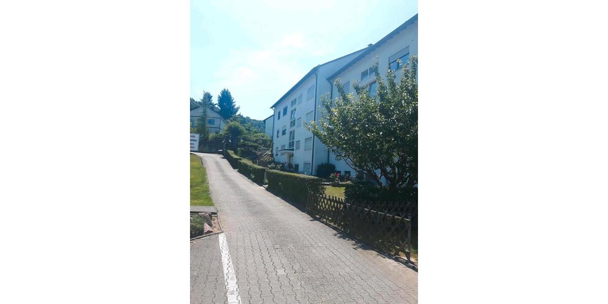 Dachgeschoßwohnung Bad Dürkheim - 2 Zimmer, 61 m&sup2;, 800&euro; | Angebot:26705184
