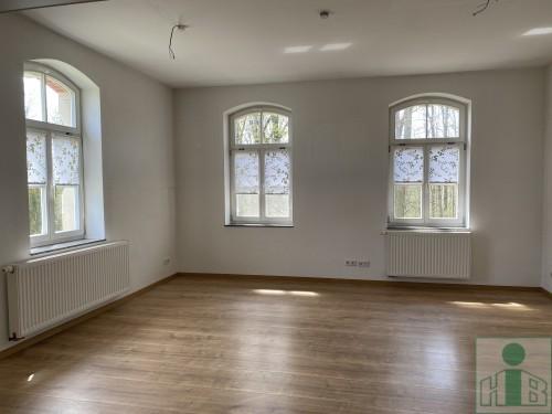 Etagenwohnung Löbau - 3 Zimmer, 84 m&sup2;, 548&euro; | Angebot:24149035