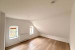 Dachgeschoßwohnung Alsdorf - 3 Zimmer, 92 m&sup2;, 830&euro; | Angebot:26131012