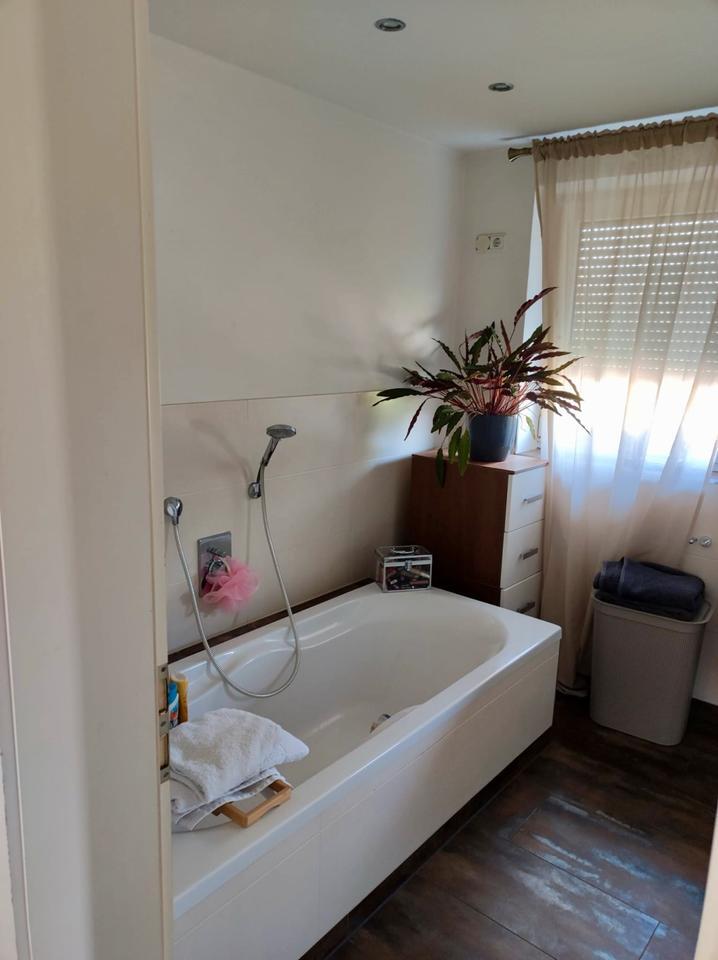 Haus mit großem Garten in 94486 Altenmarkt ab 01.11.25 zu vermie
